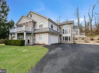 129 Maron Rd, Hatfield, PA 19440