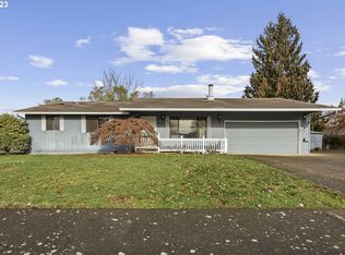835 NE Josephine St, Hillsboro, OR