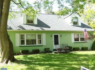 12 Lippincott Ave, Voorhees, NJ 08043