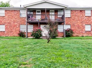 4048 Rausch Dr, Shively, KY 40216