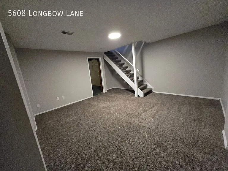 5608 Longbow Ln — Photo 10