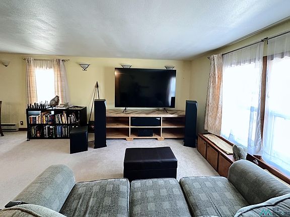 5th image of 1191 S Roosevelt Rd S #10