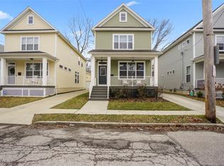 12012 Wade Park Ave, Cleveland, OH