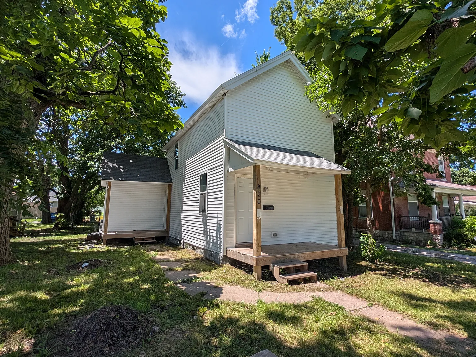 3 bed, 1268 sqft, $1,300 — Photo 2