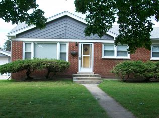 5916 108th Pl, Chicago Ridge, IL 60415
