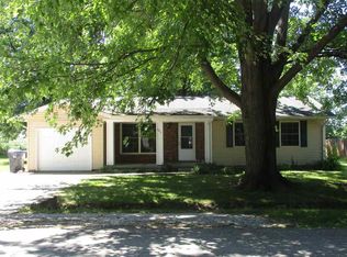 903 Tally Ho Dr, Delphi, IN 46923