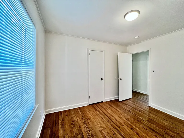 655 Reeves Ct — Photo 11