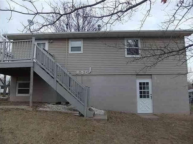 2nd image of 308 Kimberly Way
