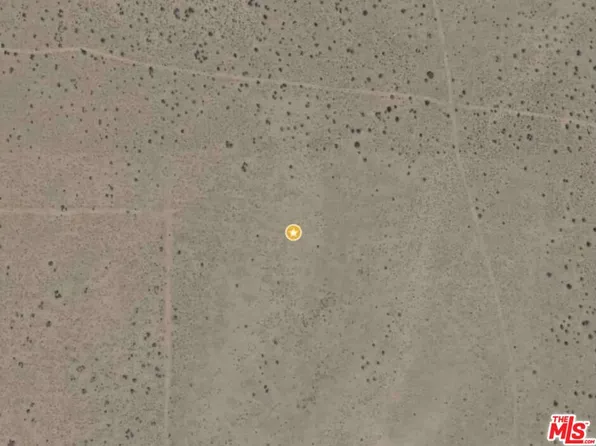 2 Cadillac Blvd, California City, CA 93505