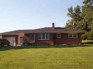 34567 Fleet Rd, Glade Spring, VA 24340