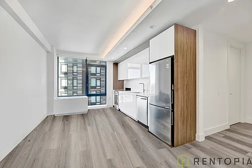 224 E 135th St #1917S Photo 1