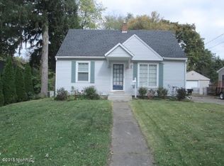 2226 Hazel Ave, Kalamazoo, MI 49008