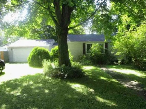 895 Fremont Ave, Painesville, OH 44077