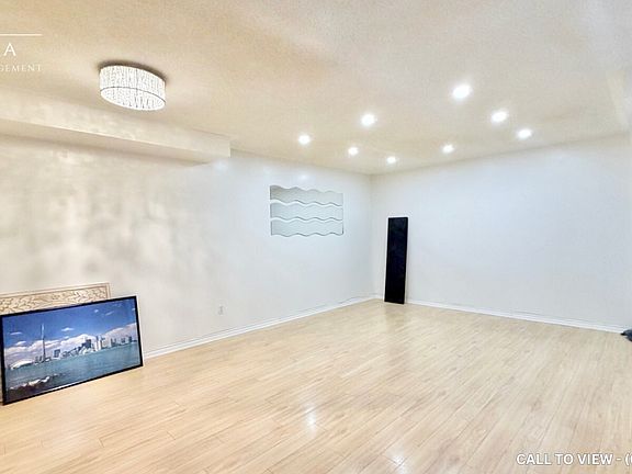 4th image of 1168 Prestonwood Cres
