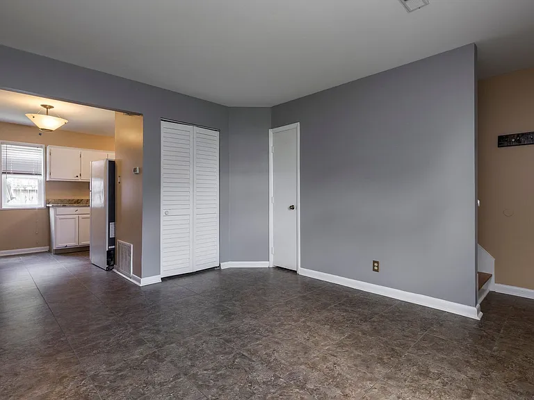 3412 Taylorsville Rd #3 — Photo 8