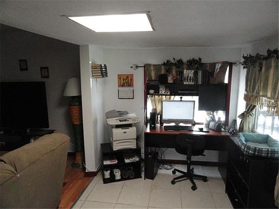 5th image of 214 E 131st Ave