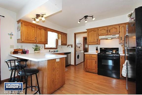 Fully Applianced Kitchen