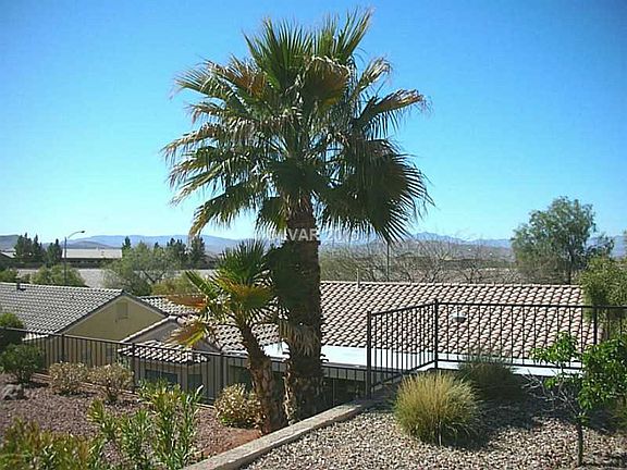 3rd image of 2343 Schaeffer Hills Dr