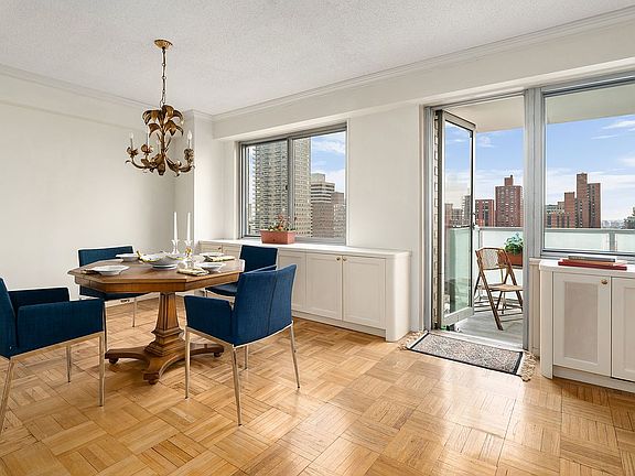 2nd image of 250 E 87th St APT 27F