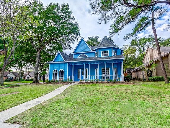 3rd image of 6722 Brittany Park Ln