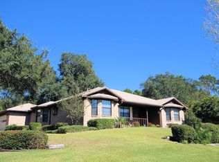 1140 Sandalwood Cir, Niceville, FL 32578