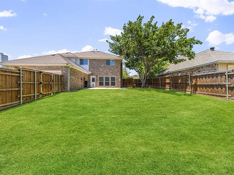 4216 Mulberry Dr — Photo 31