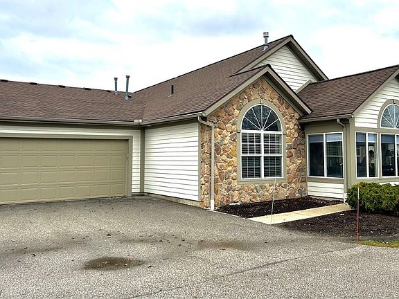 3rd image of 544 Crossings Cir