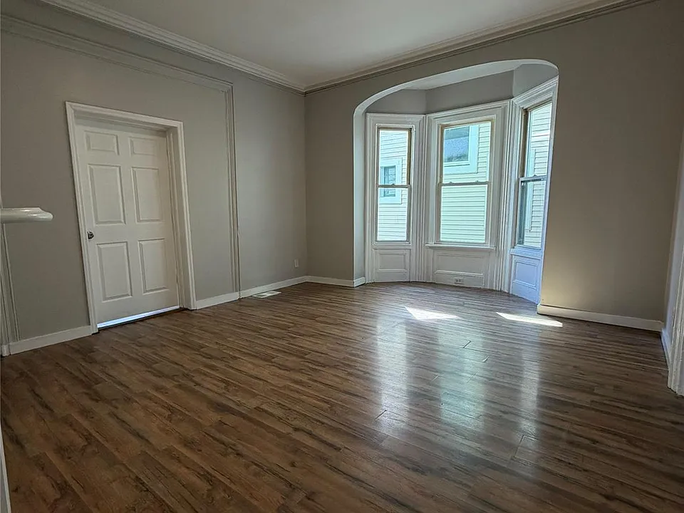 94 Garden St #1