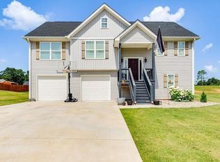 144 Grizzly Trl, Carrollton, GA 30117