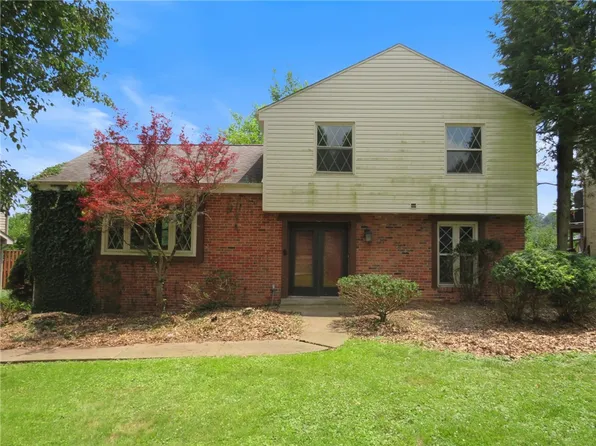 171 Cassia Dr, Clairton, PA 15025