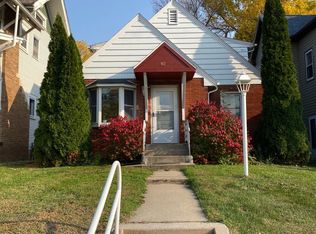 117 S 5th St, Mankato, MN 56001