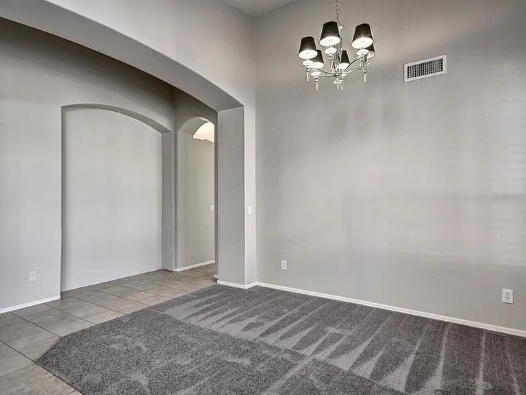 12715 W Cambridge Ave — Photo 8