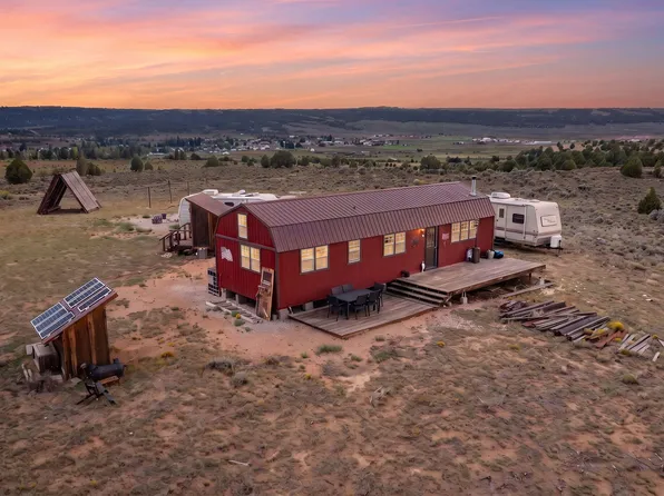 784 E Airport Rd, Hatch, UT 84735