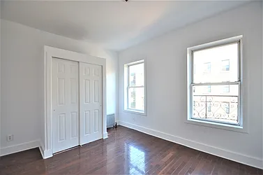 Rented by CITY SKYLINE REALTY INC