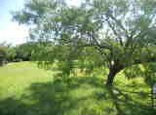 9215 E Par View Cir, Grand Prairie, TX 75104