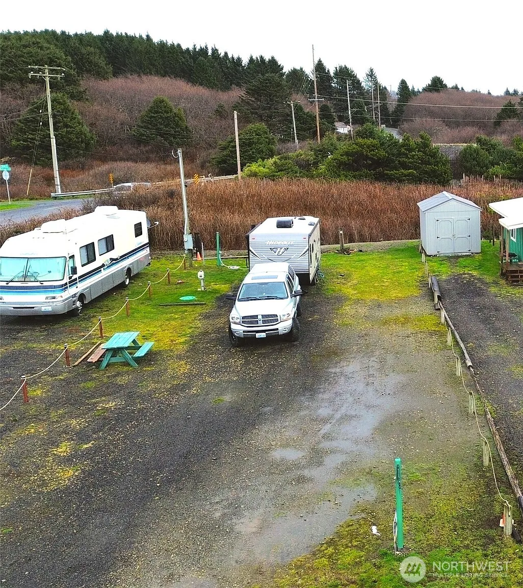 4832 Pacific Avenue photo 1