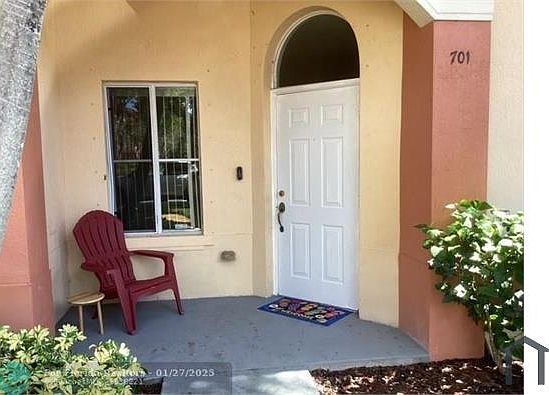 1st image of 701 N Santa Catalina Cir