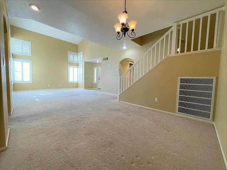 8013 Coral Point Ave — Photo 18