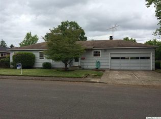 3752 Manor Dr NE, Salem, OR 97301