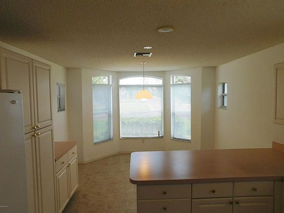 4th image of 1319 Panama Pl