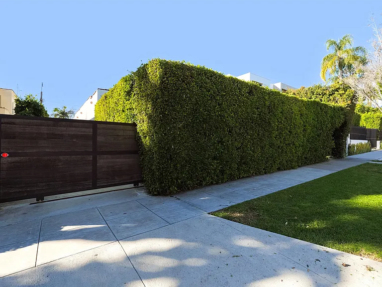 809 N La Jolla Ave — Photo 4