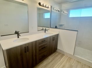 5706 S Weehawken Ln, Saint George, UT 84790