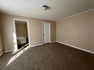 11 Meadows — Photo 39