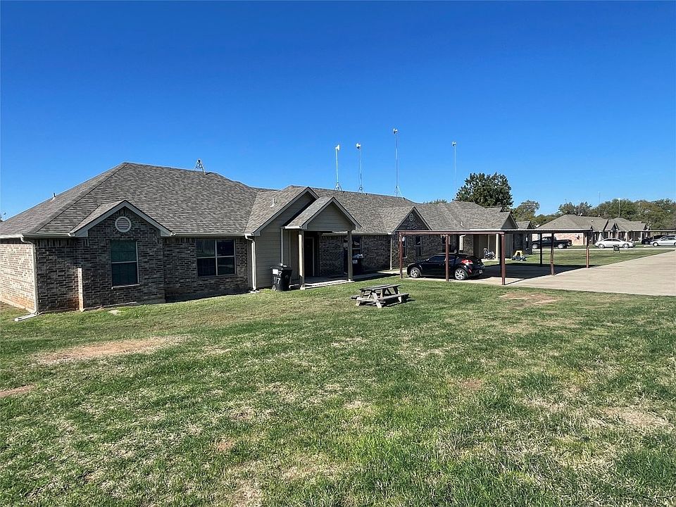 1st image of 111 Sunburst Ct #117