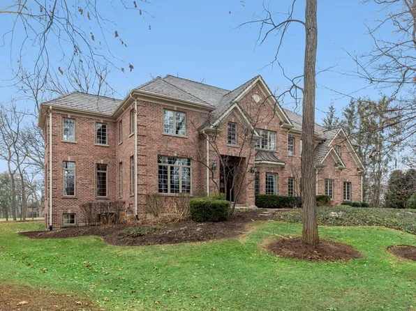 116 N Wynstone Dr, North Barrington, IL 60010