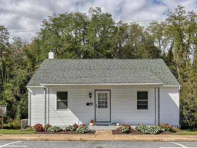 127 Manchester St, Glen Rock, PA, 17327