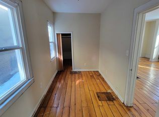 14 101st St #1, Troy, NY 12180