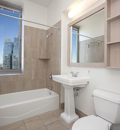 4th image of 561 10th Ave APT 33A