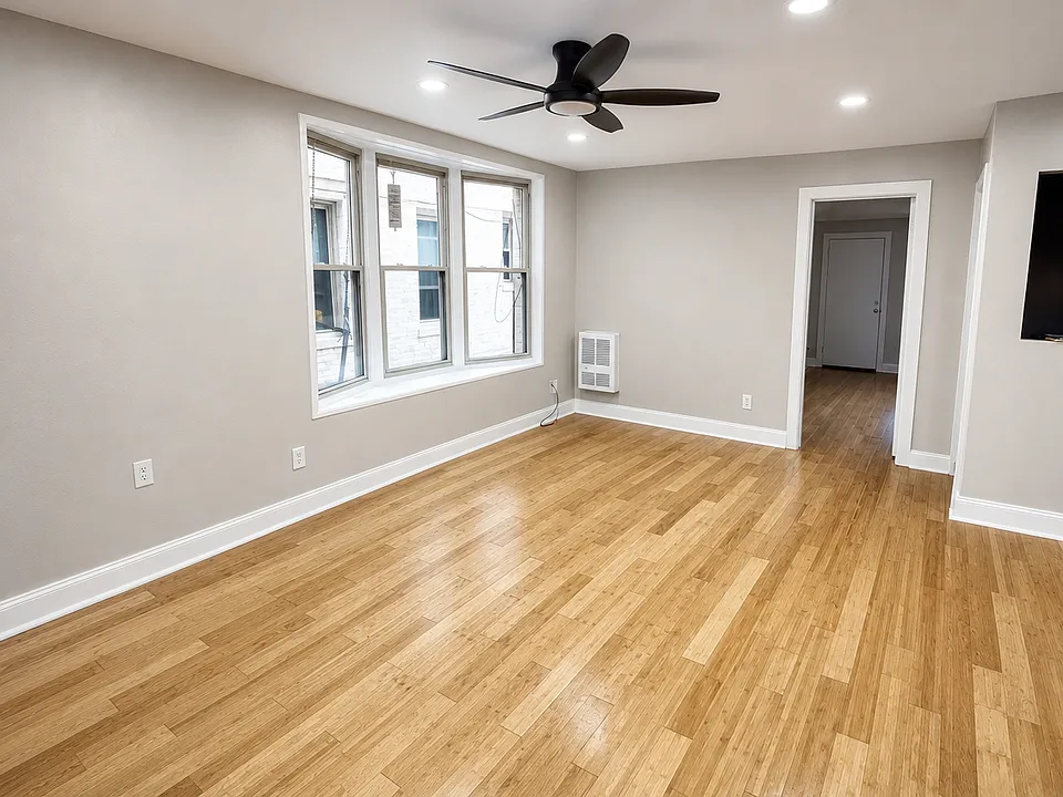 Modern - Unit 2R - 1BR