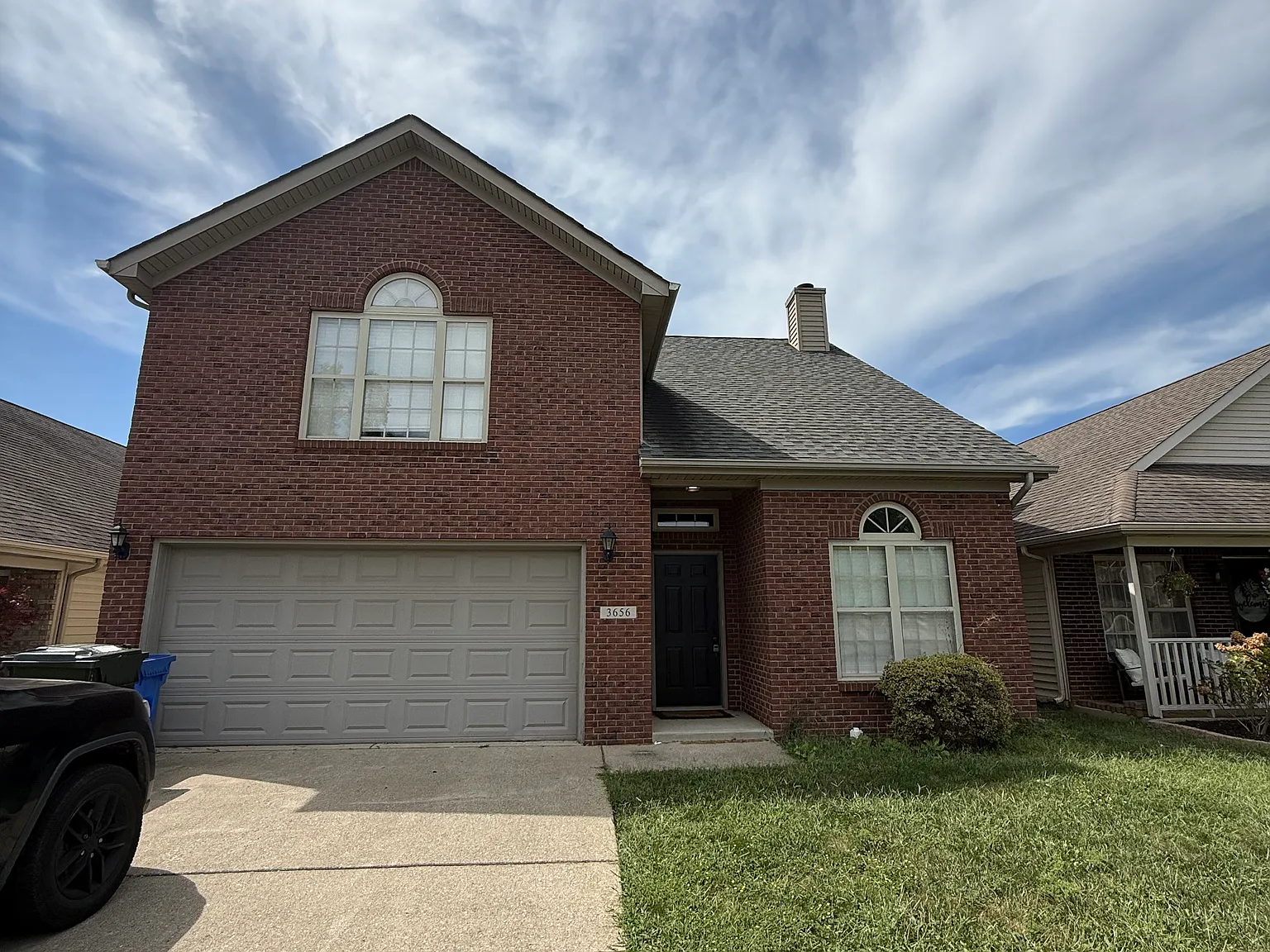 3 bed, 2.5 bath, 1625 sqft, $2,000 — Photo 1